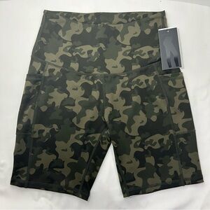 LegEnd  Bike Shorts Womens M High Waisted Pockets Black Camo